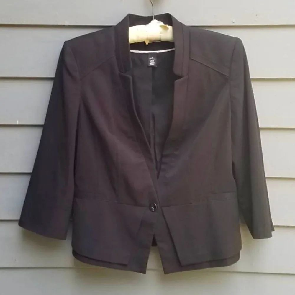 White House Black Market Black one Button Jacket size 12